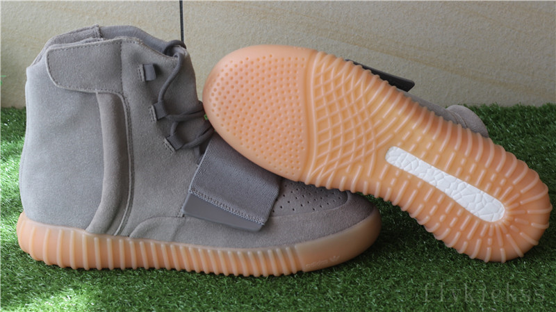 Adidas yeezy boost 750 grey gum glow in the dark